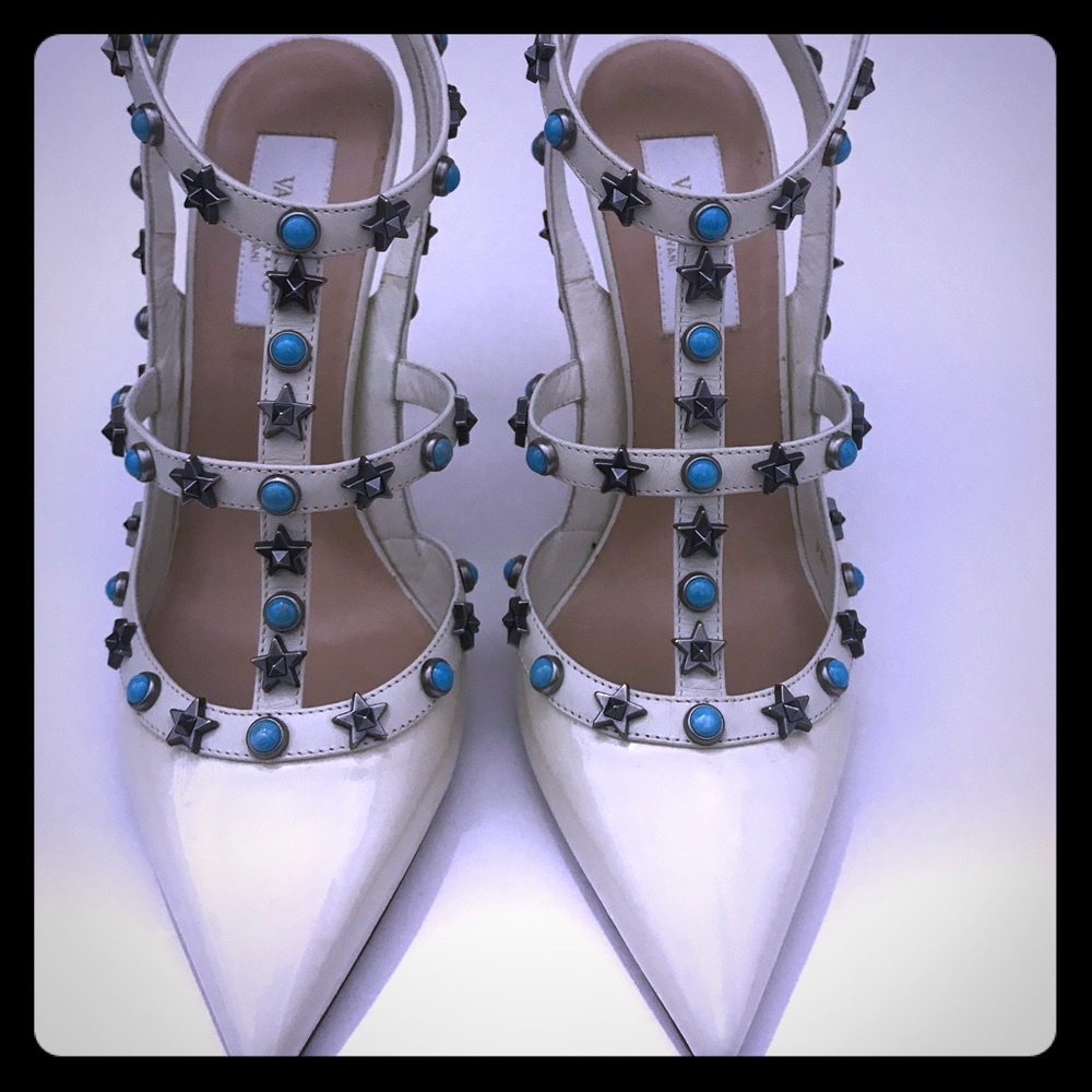 Valentino White Patent & turquoise stone Rockstuds